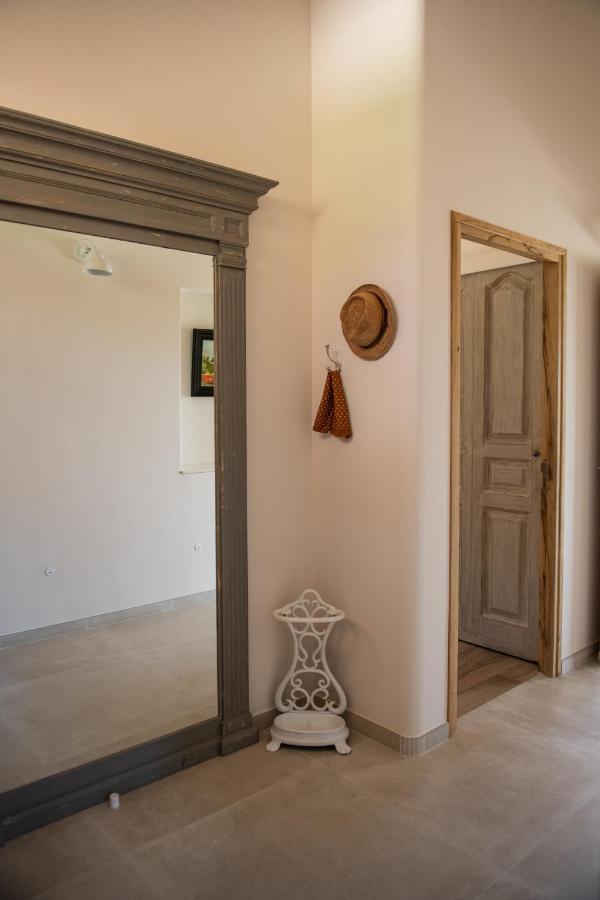 Bastide Toujours Dimanche, Maison De Vacances Avec Vue & Piscine Privee Gordes Esterno foto