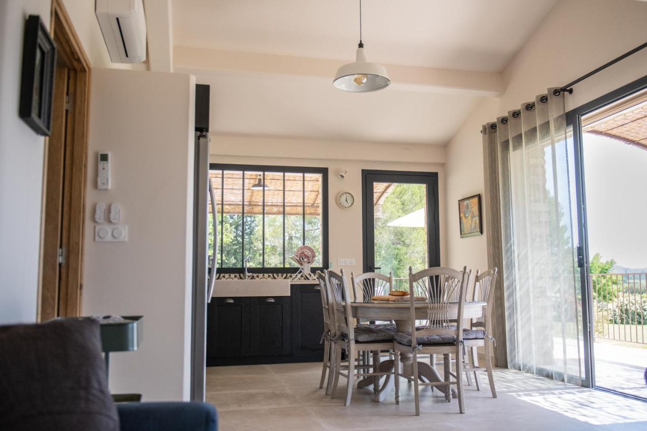 Bastide Toujours Dimanche, Maison De Vacances Avec Vue & Piscine Privee Gordes Esterno foto